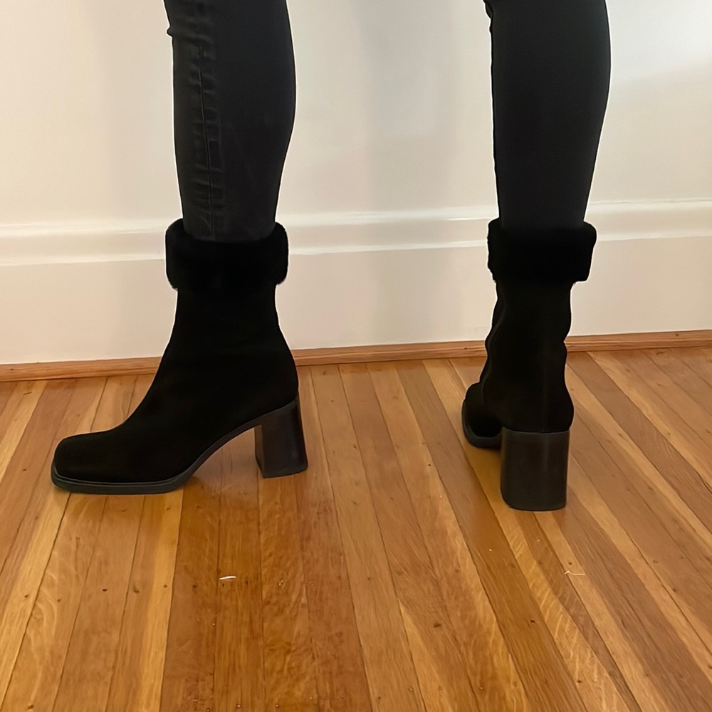 Trendy heeled boot